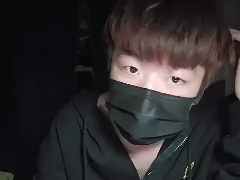 Snapshot of fox165 chatting on 03-06-26, 04:13 fox165 online show from 03-06-26, 04:13