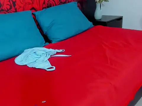 Candy sweety1 online show from 12-04-25, 02:05