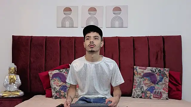 Timothe Evans online show from 10-14-25, 09:04