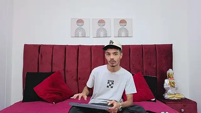 Timothe Evans online show from 10-08-25, 08:53