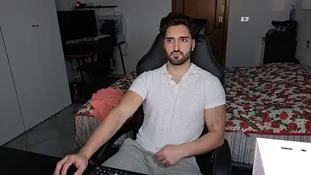 Snapshot of Al3xox02 chatting on 02-06-26, 08:38 Al3xox02 online show from 02-06-26, 08:38