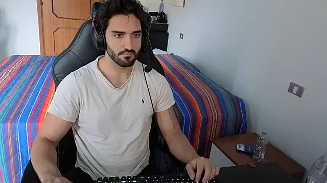 Al3xox02 online show from 04-02-26, 11:50