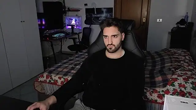 Snapshot of Al3xox02 chatting on 02-02-26, 04:39 Al3xox02 online show from 02-02-26, 04:39