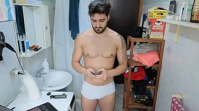 Snapshot of Al3xox02 chatting on 02-20-26, 09:22 Al3xox02 online show from 02-20-26, 09:22