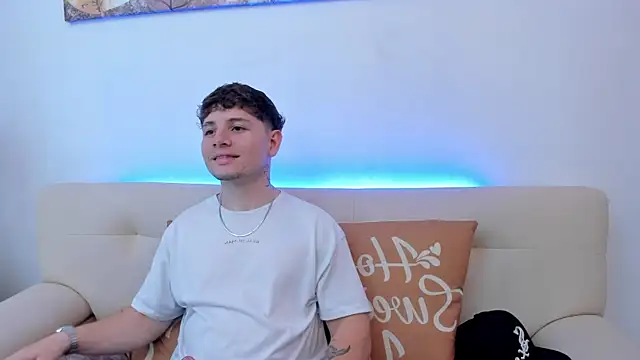 Leoo Miller online show from 10-28-25, 09:25