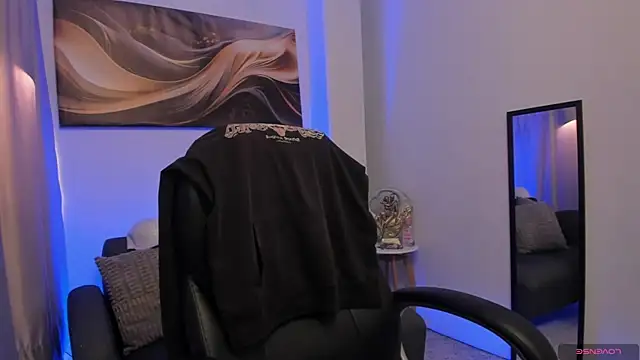 Leoo Miller online show from 02-19-26, 04:09