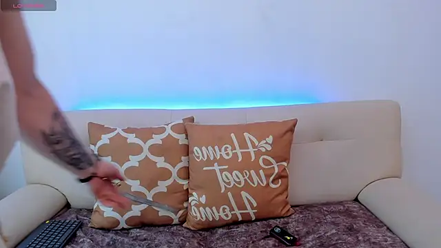 Leoo Miller online show from 10-18-25, 09:17