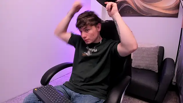 Leoo Miller online show from 11-14-25, 11:08