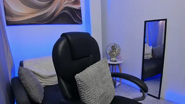 Leoo Miller online show from 03-01-26, 04:12