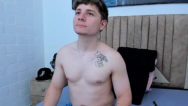 Leoo Miller online show from 10-26-25, 08:59