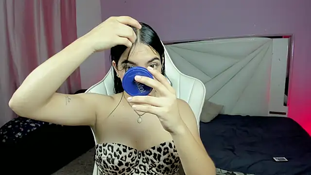 cielooo  online show from 11-18-25, 08:56