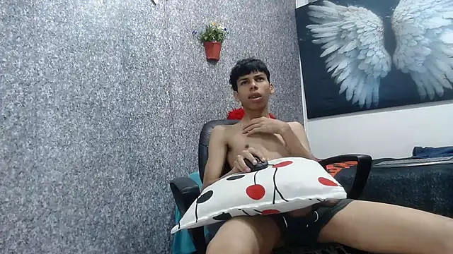 sexyboys cutex18 online show from 10-20-25, 04:14