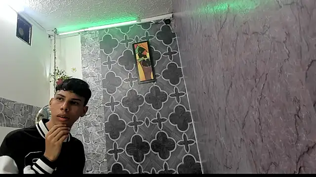 Snapshot of sexyboys_cutex18 chatting on 03-03-26, 10:06 sexyboys cutex18 online show from 03-03-26, 10:06