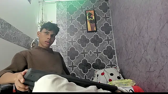 sexyboys cutex18 online show from 03-07-26, 12:28