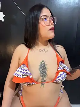 GabrielleMarsh1 online show from 11-19-25, 02:22