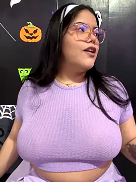 GabrielleMarsh1 online show from 10-28-25, 02:01