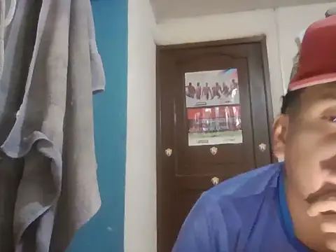 Snapshot of marco13y chatting on 10-22-25, 09:13 marco13y online show from 10-22-25, 09:13