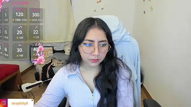 LoveLyy- online show from 11-07-25, 02:21