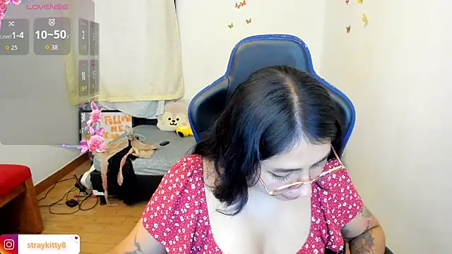 LoveLyy- online show from 12-03-25, 07:57