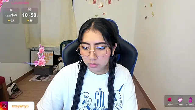 LoveLyy- online show from 03-31-26, 03:36