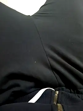 Snapshot of Saif_b11b chatting on 01-13-26, 09:52 Saif b11b online show from 01-13-26, 09:52