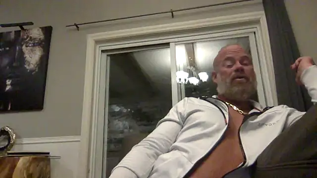 Snapshot of Muscledick40 chatting on 02-02-26, 05:50 Muscledick40 online show from 02-02-26, 05:50