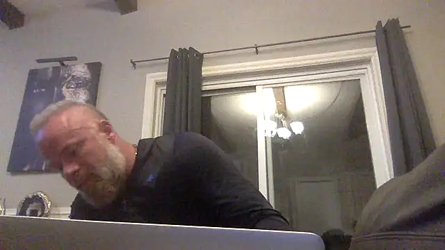 Muscledick40 online show from 04-17-26, 02:14