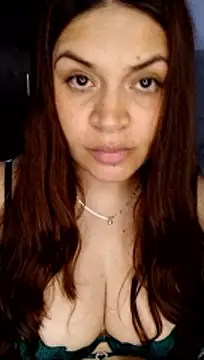 Snapshot of cieloking09 chatting on 07-10-26, 06:46 cieloking09 online show from 07-10-26, 06:46
