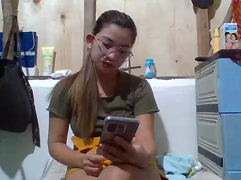 Snapshot of Hot_Lina31 chatting on 03-29-26, 03:13 Hot Lina31 online show from 03-29-26, 03:13