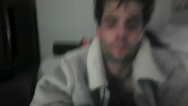 Snapshot of nvthvn555 chatting on 11-22-25, 11:36 nvthvn555 online show from 11-22-25, 11:36