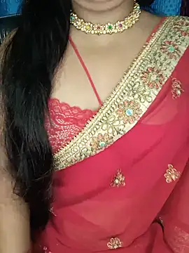 Snapshot of Rashmi_011 chatting on 07-11-26, 12:33 Rashmi 011 online show from 07-11-26, 12:33
