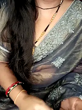 Snapshot of Rashmi_011 chatting on 06-27-26, 12:38 Rashmi 011 online show from 06-27-26, 12:38