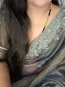 Snapshot of Rashmi_011 chatting on 07-24-26, 12:50 Rashmi 011 online show from 07-24-26, 12:50