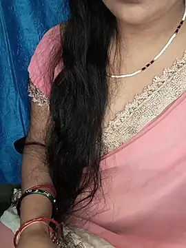 Snapshot of Rashmi_011 chatting on 07-06-26, 12:28 Rashmi 011 online show from 07-06-26, 12:28
