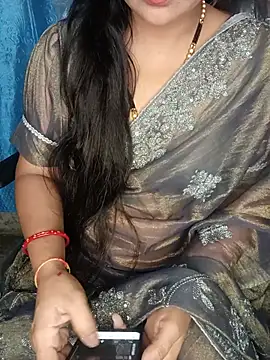 Snapshot of Rashmi_011 chatting on 06-07-26, 12:38 Rashmi 011 online show from 06-07-26, 12:38