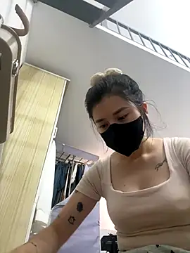 Titlelove online show from 11-20-25, 08:48