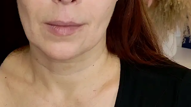 Alexis Lovely online show from 12-17-25, 05:12