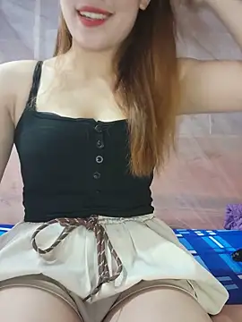 Snapshot of LylyCii6969 chatting on 06-02-26, 01:22 LylyCii6969 online show from 06-02-26, 01:22