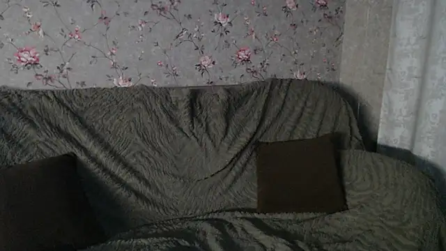 NaemiiBlush online show from 01-09-26, 06:48