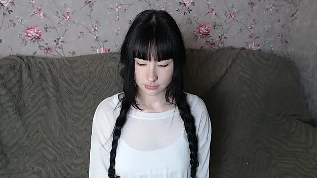 NaemiiBlush online show from 03-26-26, 04:49