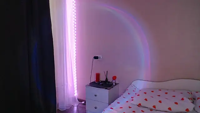 NaemiiBlush online show from 10-31-25, 08:22