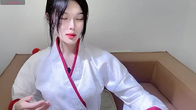 T-TeaR online show from 04-15-26, 01:33