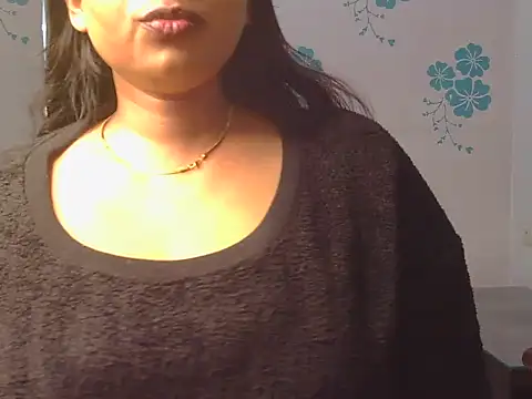 Snapshot of Meadow_rain1 chatting on 11-13-25, 06:12 Meadow rain1 online show from 11-13-25, 06:12