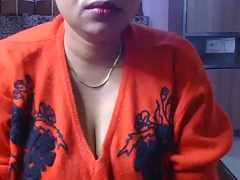 Snapshot of Meadow_rain1 chatting on 11-15-25, 07:45 Meadow rain1 online show from 11-15-25, 07:45