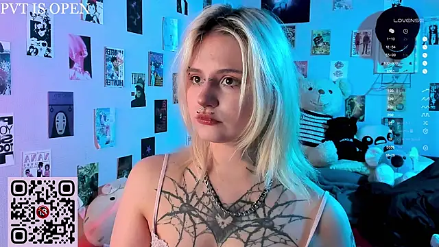 bixxxiz online show from 12-22-25, 11:54