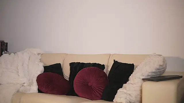 GiaInked online show from 03-19-26, 06:08