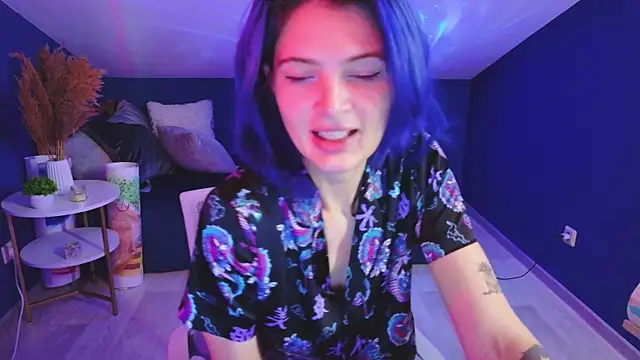 Chane l online show from 10-11-25, 10:00