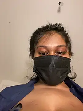 Monica  Bellucci   online show from 03-13-26, 05:07