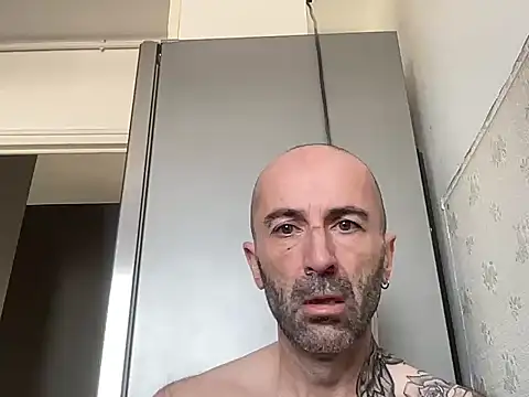 slave44nantes online show from 12-02-25, 01:57