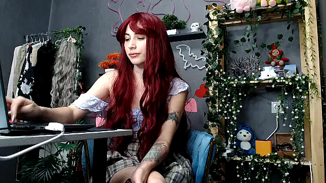 Snapshot of Walleriana chatting on 10-06-25, 08:59 Walleriana online show from 10-06-25, 08:59